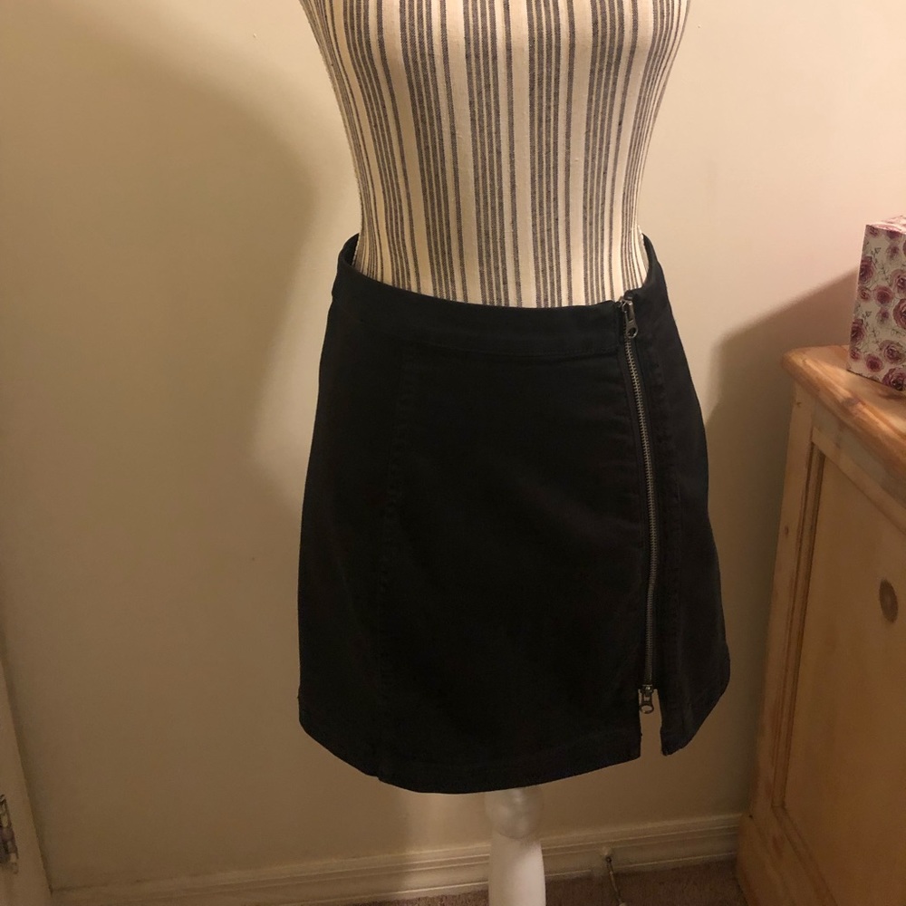 🖤Free People Mini Skirt🖤